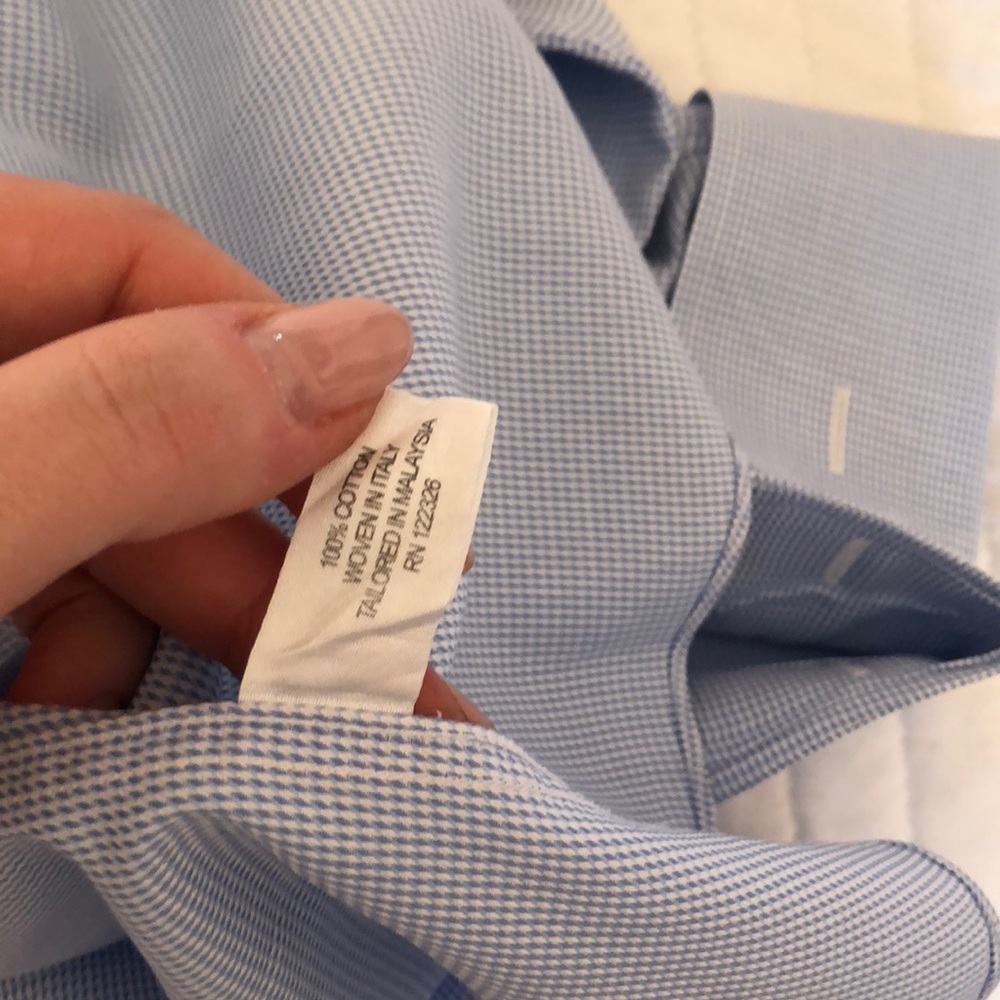 Menβs dress shirt π πππππβοΈβοΈ - Picture 7 of 8